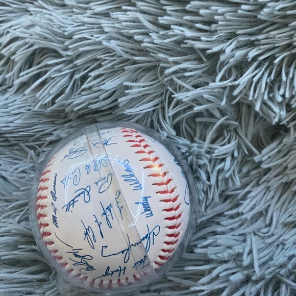 World Series ball - Picture 3 of 4